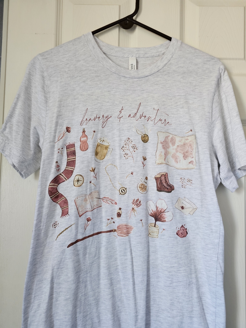 Women's 'bravery & adventure' Harry Potter Graphic Tee - Light Heather Gray